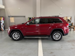  2014 Jeep Grand Cherokee 4d SUV 4WD Limited at J's Auto near Manchester&comma; IA