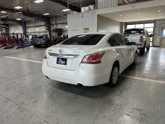 Used 2015 Nissan Altima 4dr Sdn I4 2.5 at J's Auto near Manchester, IA