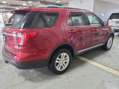 Used 2019  Ford Explorer 4d SUV 4WD XLT V6 at J's Auto near Manchester&comma; IA
