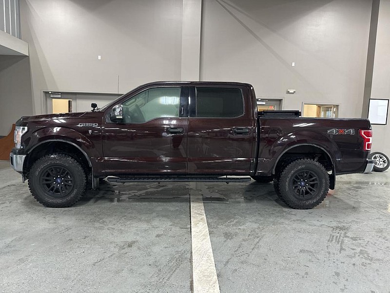 Used 2018  Ford F-150 4WD SuperCrew XLT 5 1/2 w/Luxury Pkg at J's Auto near Manchester, IA