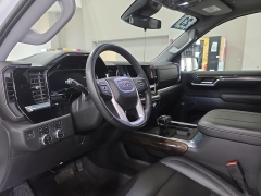 Used 2023  GMC Sierra 1500 4WD Crew Cab 147" Elevation w&sol;3SB at J's Auto near Manchester&comma; IA