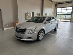 Used 2017  Cadillac XTS 4d Sedan AWD Premium Luxury at J's Auto near Manchester&comma; IA