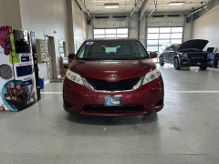 Used 2014 Toyota Sienna 5dr Van V6 LE FWD (Natl) at J's Auto near Manchester, IA