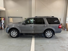  2014 Ford Expedition 4d SUV 4WD Limited at J's Auto near Manchester&comma; IA