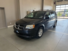 Used 2014  Dodge Grand Caravan 4dr Wgn SXT at J's Auto near Manchester&comma; IA