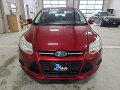 Used 2013  Ford Focus 4d Sedan SE at J's Auto near Manchester&comma; IA