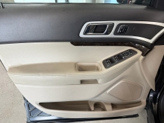 Used 2015  Ford Explorer 4d SUV FWD Limited at J's Auto near Manchester&comma; IA