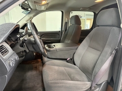 Used 2008  Chevrolet Avalanche 4WD Crew Cab 130" at J's Auto near Manchester&comma; IA
