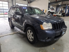 Used 2010  Jeep Grand Cherokee 4d SUV 4WD Laredo (V6) at J's Auto near Manchester, IA