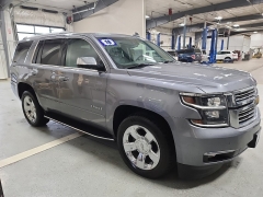Used 2018  Chevrolet Tahoe 4d SUV 4WD Premier at J's Auto near Manchester&comma; IA