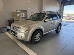 Used 2010  Mercury Mariner 4d SUV 4WD Premier at J's Auto near Manchester&comma; IA