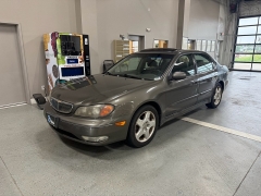 Used 2001  INFINITI I30 4dr Sdn Touring at J's Auto near Manchester&comma; IA