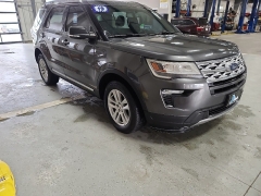 Used 2019  Ford Explorer 4d SUV 4WD XLT V6 at J's Auto near Manchester&comma; IA