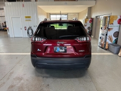 Used 2020  Jeep Cherokee Latitude FWD at J's Auto near Manchester&comma; IA
