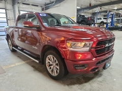 Used 2020  Ram 1500 4WD Crew Cab Laramie at J's Auto near Manchester&comma; IA