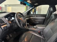 Used 2017 Ford Explorer 4d SUV FWD XLT at J's Auto near Manchester, IA