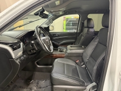 Used 2020  GMC Yukon 4d SUV 4WD SLE at J's Auto near Manchester&comma; IA