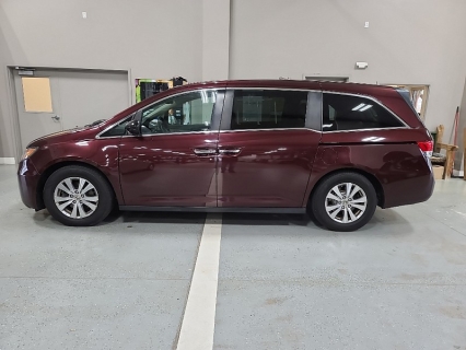 2014 Honda Odyssey EX-L's photo