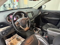 Used 2015  Jeep Cherokee 4d SUV 4WD Limited at J's Auto near Manchester&comma; IA
