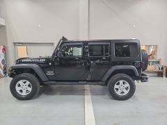 Used 2015  Jeep Wrangler Unlimited 4WD 4dr Sport at J's Auto near Manchester&comma; IA