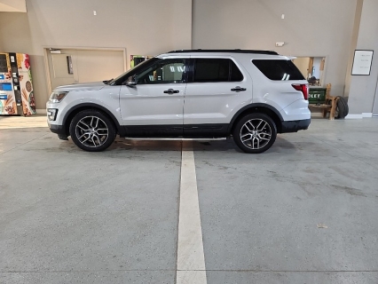 Used 2016 Ford Explorer 4d SUV 4WD Sport at J's Auto near Manchester, IA