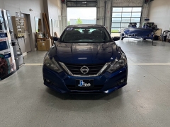 Used 2016  Nissan Altima 4dr Sdn I4 2&period;5 SR at J's Auto near Manchester&comma; IA
