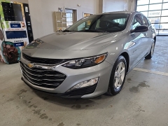 Used 2024  Chevrolet Malibu 4dr Sdn 1LT at J's Auto near Manchester&comma; IA