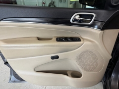 Used 2020  Jeep Grand Cherokee Limited 4x4 at J's Auto near Manchester&comma; IA