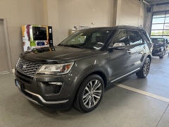  2018 Ford Explorer 4d SUV 4WD Platinum at J's Auto near Manchester&comma; IA