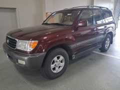 Used 2000  Toyota Land Cruiser 4d SUV at J's Auto near Manchester&comma; IA