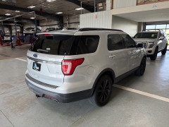 Used 2019  Ford Explorer 4d SUV FWD XLT Ecoboost at J's Auto near Manchester&comma; IA