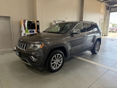 Used 2014  Jeep Grand Cherokee 4d SUV 4WD Limited at J's Auto near Manchester&comma; IA