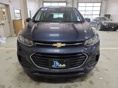 Used 2018  Chevrolet Trax 4d SUV FWD LS at J's Auto near Manchester&comma; IA