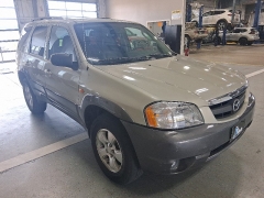 Used 2003  Mazda Tribute 4d SUV 4WD ES at J's Auto near Manchester&comma; IA