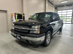 Used 2005 Chevrolet Silverado 1500 4WD Crew Cab Z71 at J's Auto near Manchester, IA
