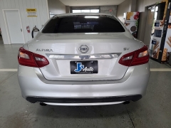 Used 2018  Nissan Altima 2&period;5 SV Sedan at J's Auto near Manchester&comma; IA