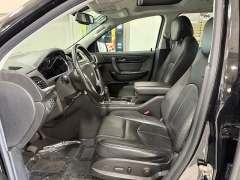 Used 2017  Chevrolet Traverse 4d SUV AWD LT w&sol;2LT at J's Auto near Manchester&comma; IA