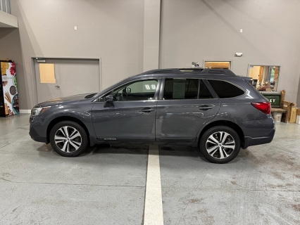 Used 2019 Subaru Outback 4d SUV 2.5i Limited at J's Auto near Manchester, IA