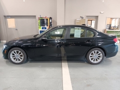 Used 2018  BMW 3 Series 320i xDrive Sedan at J's Auto near Manchester&comma; IA
