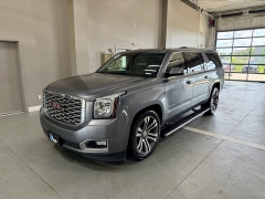 Used 2019  GMC Yukon XL 4d SUV 4WD Denali at J's Auto near Manchester&comma; IA