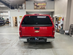 Used 2007  Chevrolet Silverado 1500 2WD Crew Cab 143&period;5" LT w&sol;1LT at J's Auto near Manchester&comma; IA