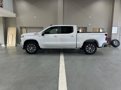 Used 2021 Chevrolet Silverado 1500 4WD Crew Cab 147" LT w/1LT at J's Auto near Manchester, IA