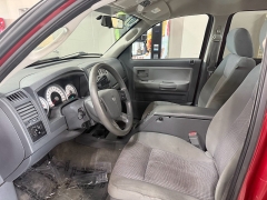 Used 2007 Dodge Dakota 4WD Quad Cab SLT at J's Auto near Manchester, IA