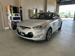Used 2012 Hyundai Veloster 3dr Cpe Auto w/Gray Int at J's Auto near Manchester, IA