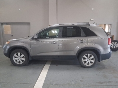 Used 2011  Kia Sorento 2WD 4dr I4 LX at J's Auto near Manchester&comma; IA