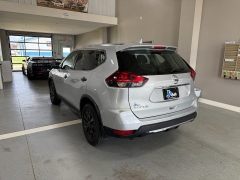 Used 2018  Nissan Rogue AWD S at J's Auto near Manchester&comma; IA