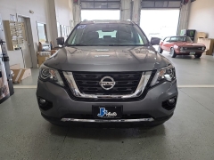 Used 2020  Nissan Pathfinder 4d SUV FWD SL at J's Auto near Manchester&comma; IA