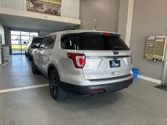 Used 2018 Ford Explorer XLT FWD at J's Auto near Manchester, IA