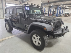 Used 2015  Jeep Wrangler Unlimited 4WD 4dr Sport at J's Auto near Manchester&comma; IA