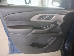 Used 2023  Chevrolet Traverse AWD 4dr LT Cloth w&sol;1LT at J's Auto near Manchester&comma; IA